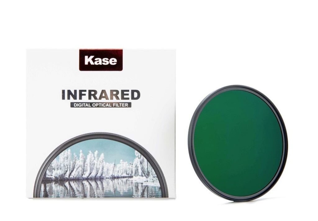 KASE FILTRO INFRAROSSO A VITE 82 MM IR720