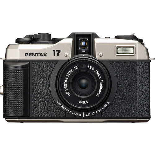 Pentax 17 fotocamera a pellicola