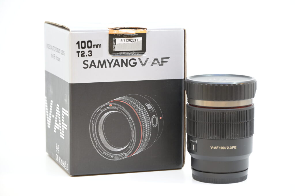 OBIETTIVO SAMYANG V-AF 100MM F/2.3
