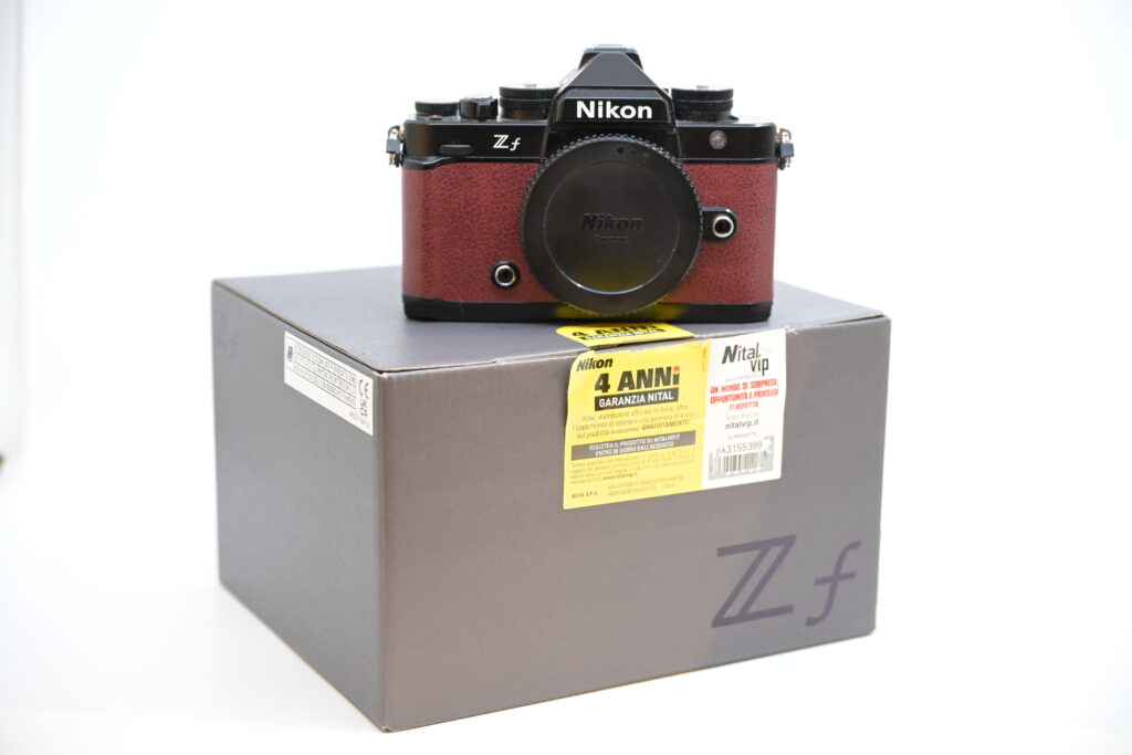 FOTOCAMERA MIRRORLESS FULLFRAME NIKON ZF (CORPO)