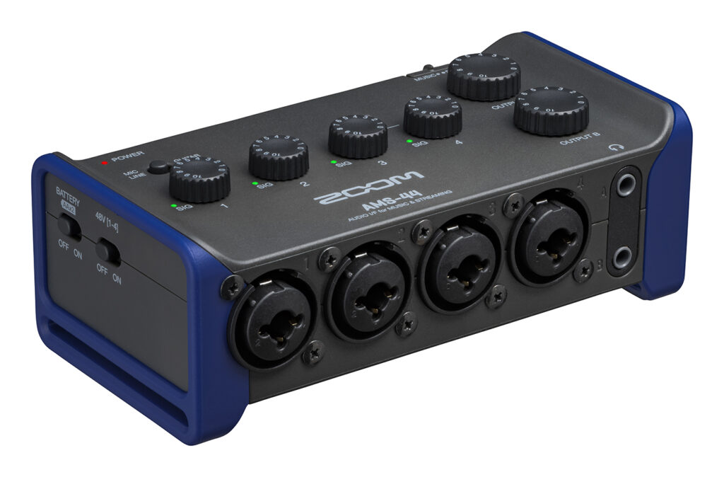 ZOOM AMS-44 Interfaccia Audio USB 4 In/4 Out 24-bit 96kHz per Streaming